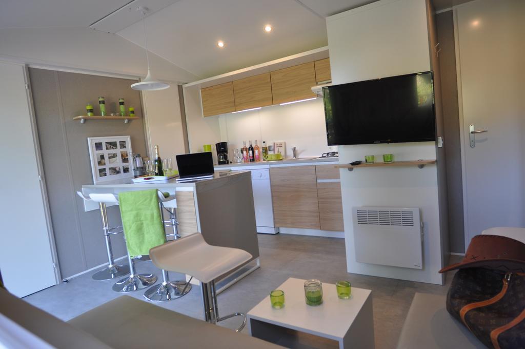 Camping Le Mas Des Sedaries Hotel Villefort  Eksteriør billede