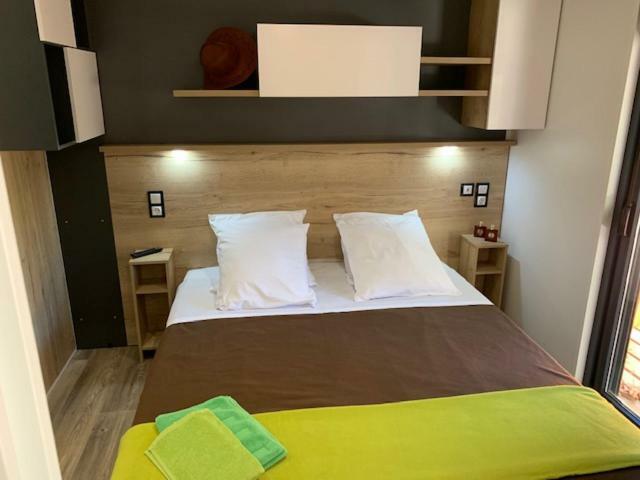 Camping Le Mas Des Sedaries Hotel Villefort  Eksteriør billede